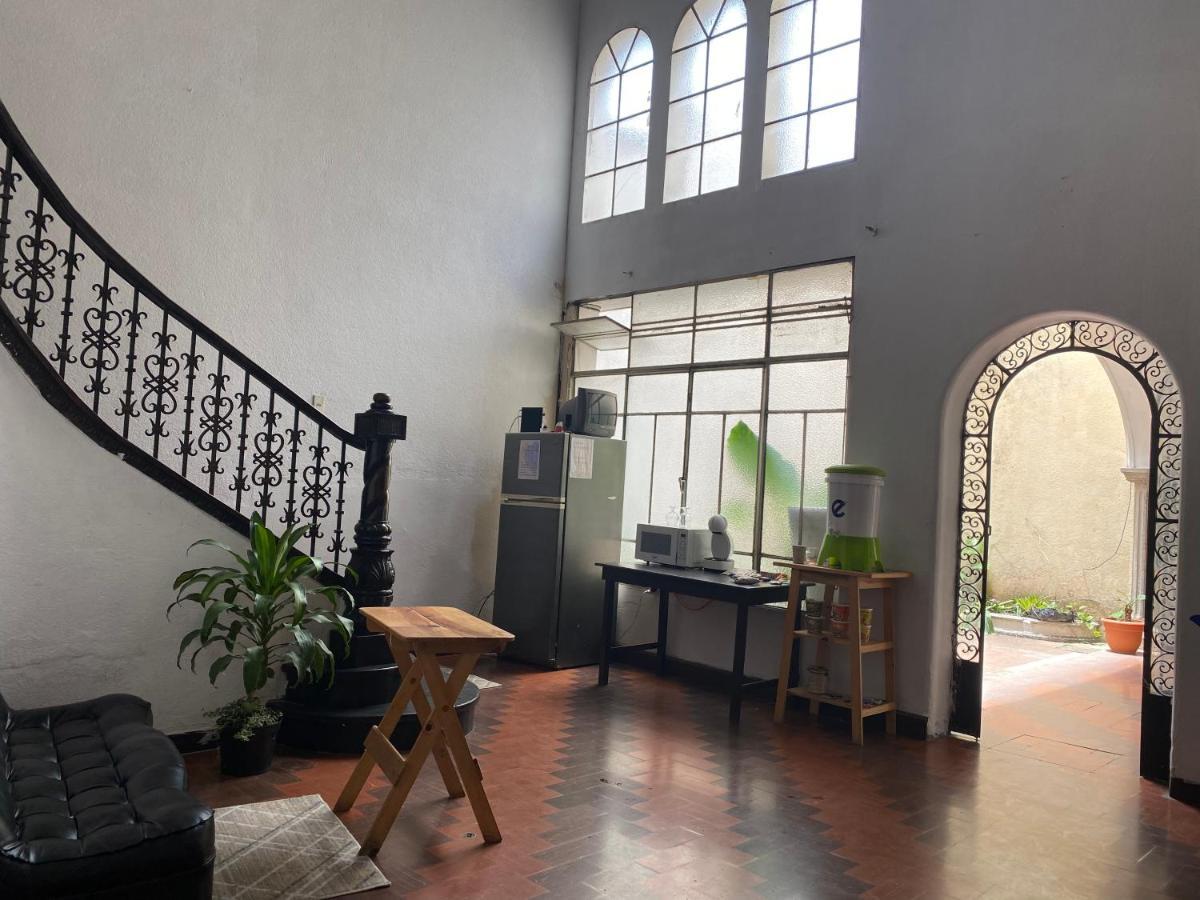 شقة Casa Del Viajero Colonial Guatemala المظهر الخارجي الصورة